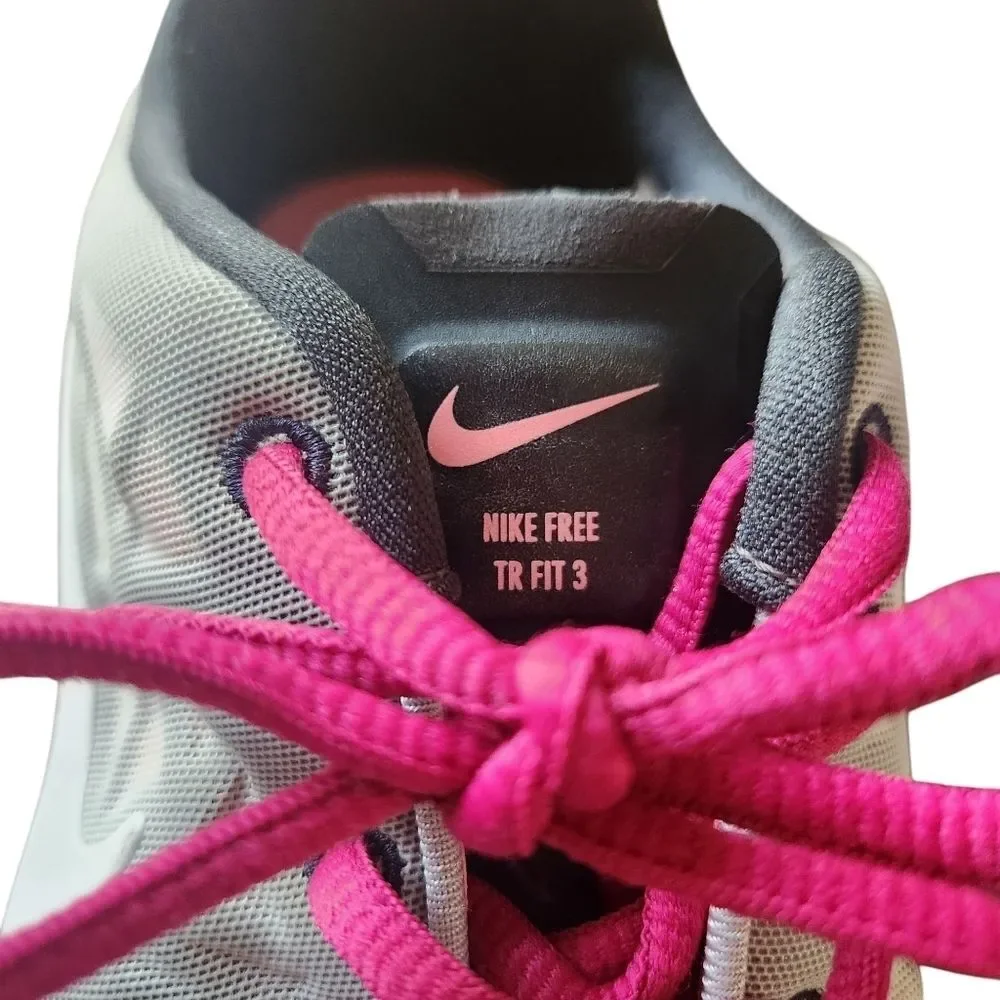 Nike Free TR Fit 3 Running Textured Gray Pink Tennis Shoes Sneakers Women's 8.5